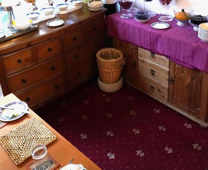 פנסיון Marlborough Guest House B & B