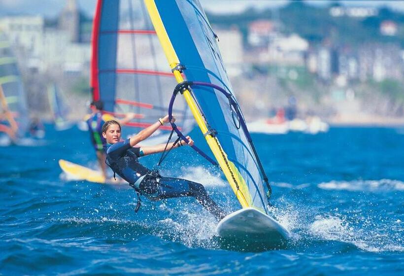 بنسيون Marlborough Guest House B & B