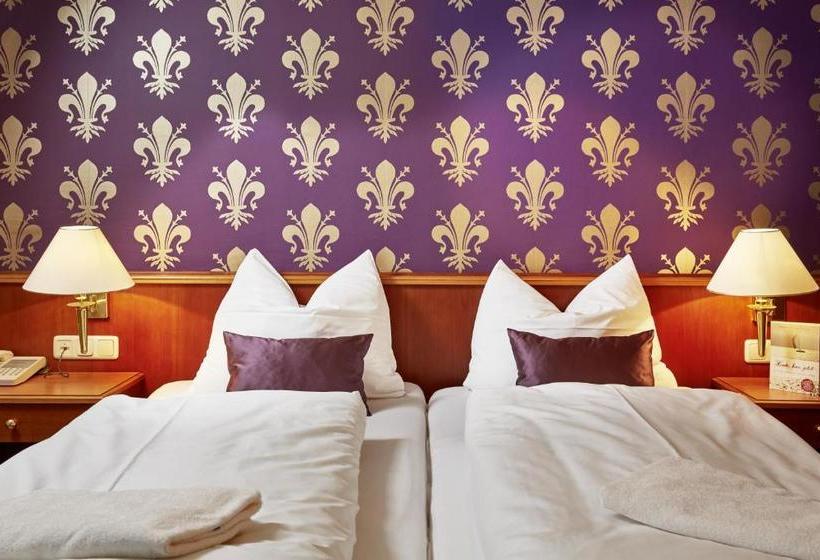 پانسیون Verwã¶hn Maximilian