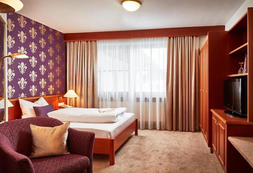 پانسیون Verwã¶hn Maximilian