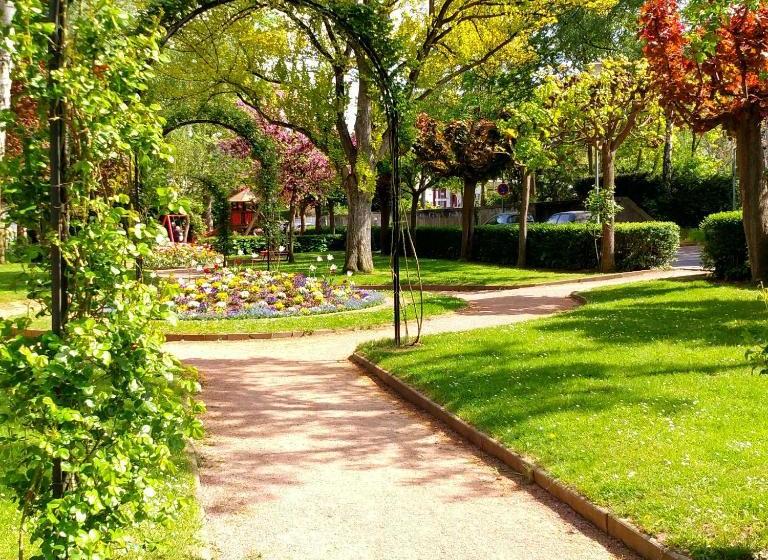 ペンション Ohm Patt