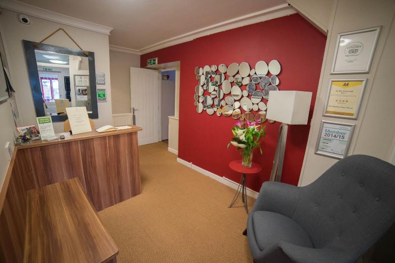 膳宿费 Red Mullions Guest House