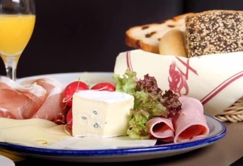 פנסיון & Restaurant 4 Winden