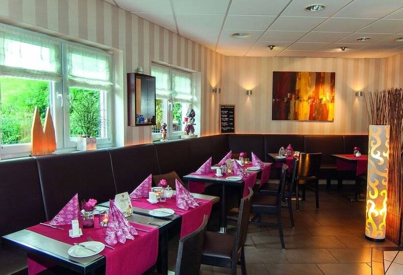 פנסיון & Restaurant 4 Winden