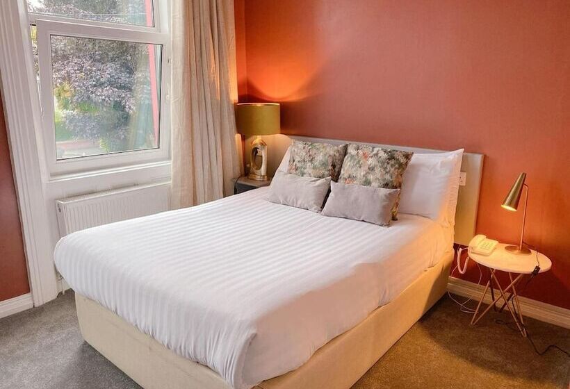 پانسیون Rose Lodge Guest House