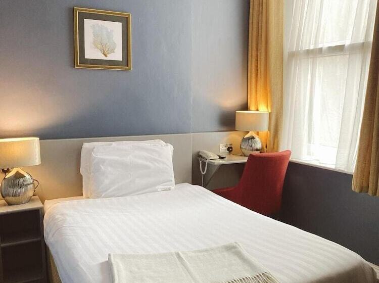 پانسیون Rose Lodge Guest House