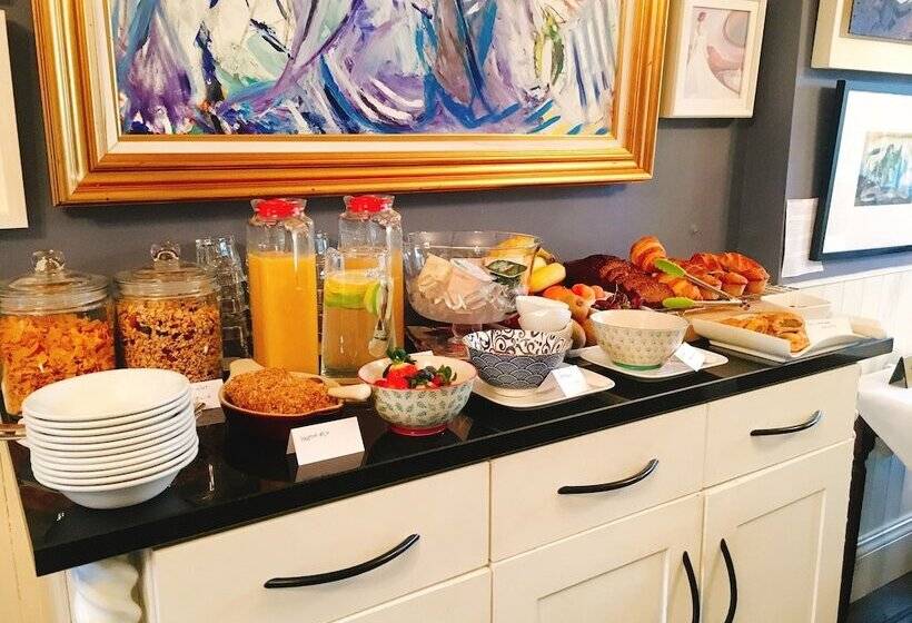 پانسیون Rose Lodge Guest House