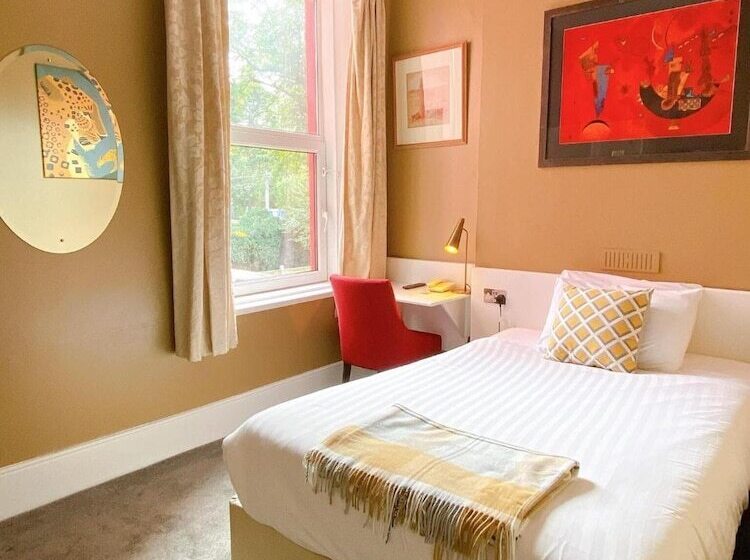 پانسیون Rose Lodge Guest House