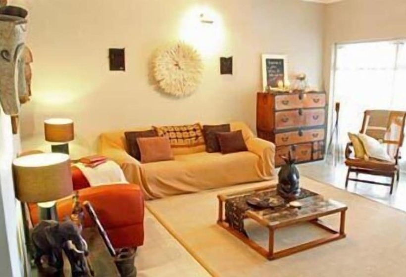 پانسیون Stannards Guest Lodge 4 Star B&b, Knysna