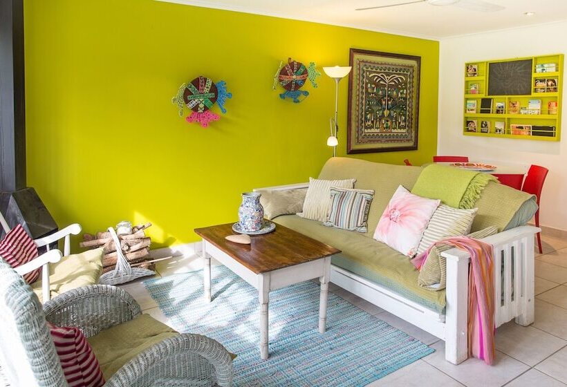 پانسیون Stannards Guest Lodge 4 Star B&b, Knysna