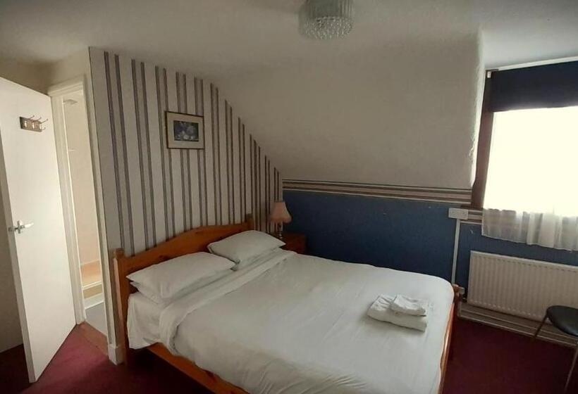 פנסיון The Langtry