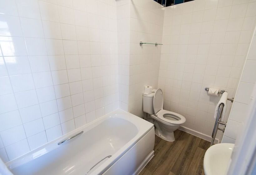 Пансион The Wellington