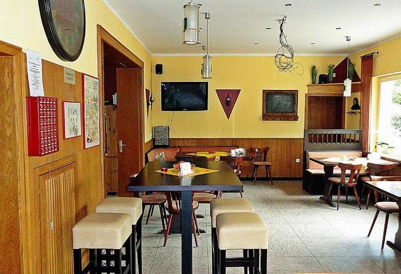 ペンション Waldgasthof Friedrichsberg