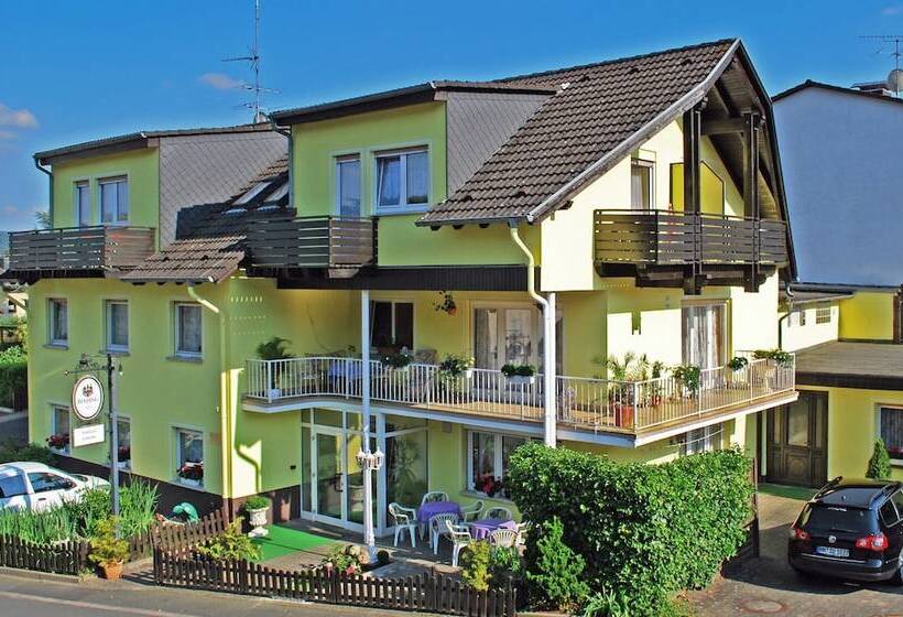 Pension Ramona   Hotel Garni