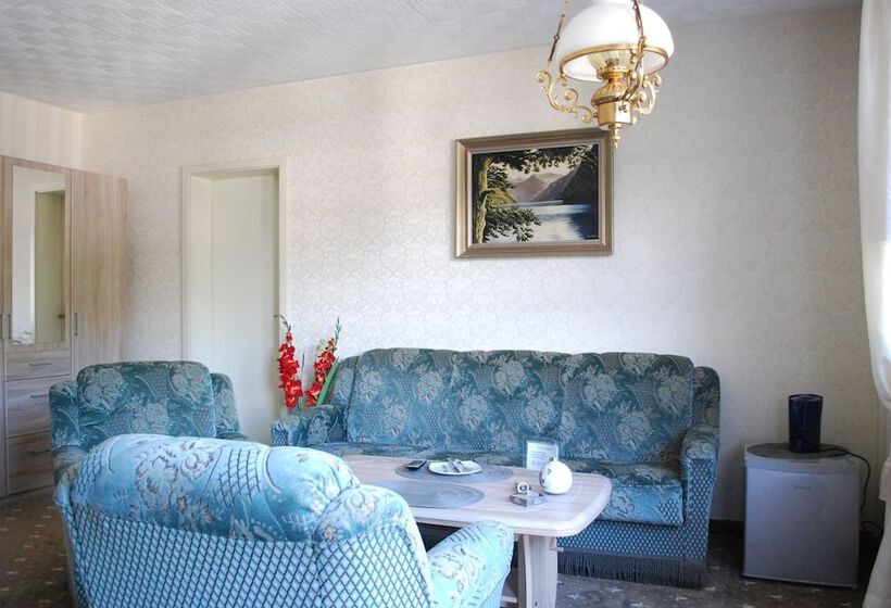 Pension Ramona   Hotel Garni