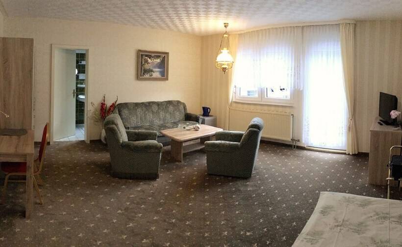 Pension Ramona   Hotel Garni