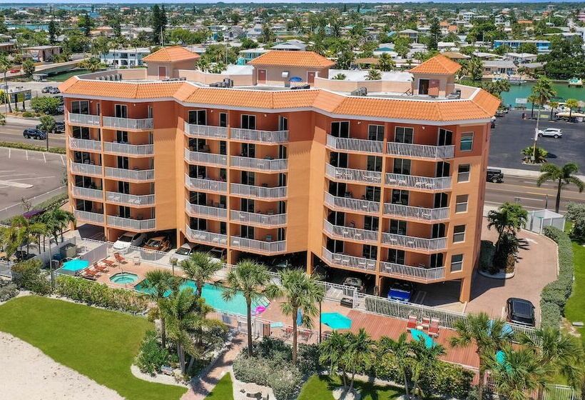 Surf Beach Resort By Sunsational Beach Rentals