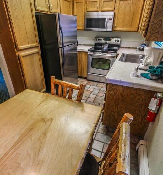 The Lodge At Lake Tahoe