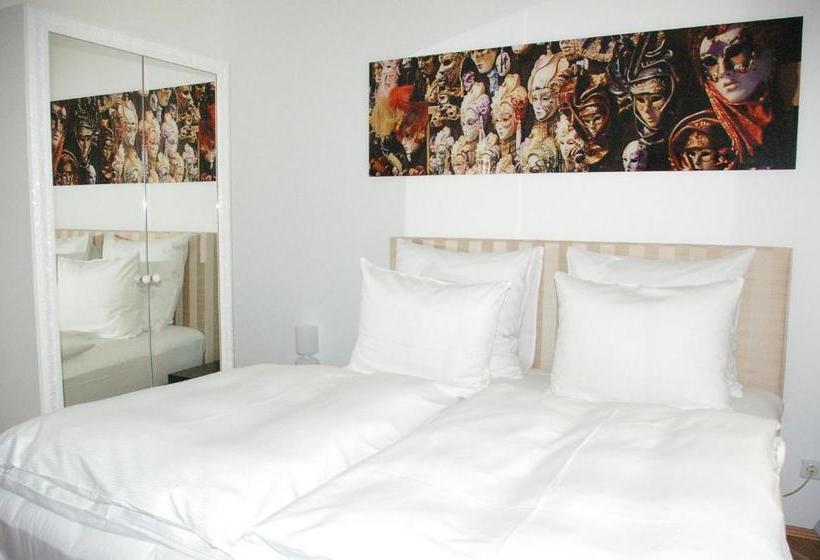 The Suite Hotel Garden