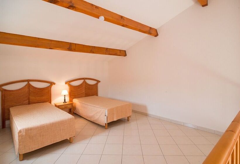 Vacancéole   Résidence Alizéa Beach