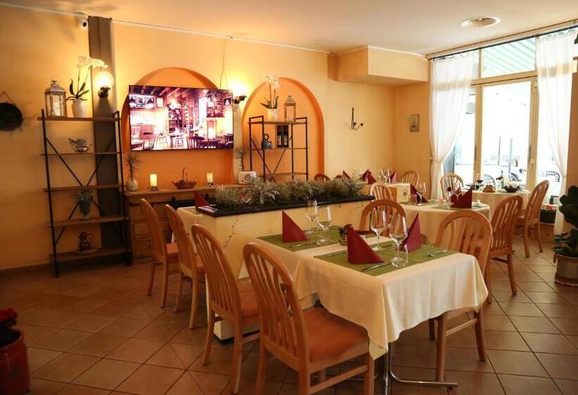 هاستل Al Pozz Boutique Resort