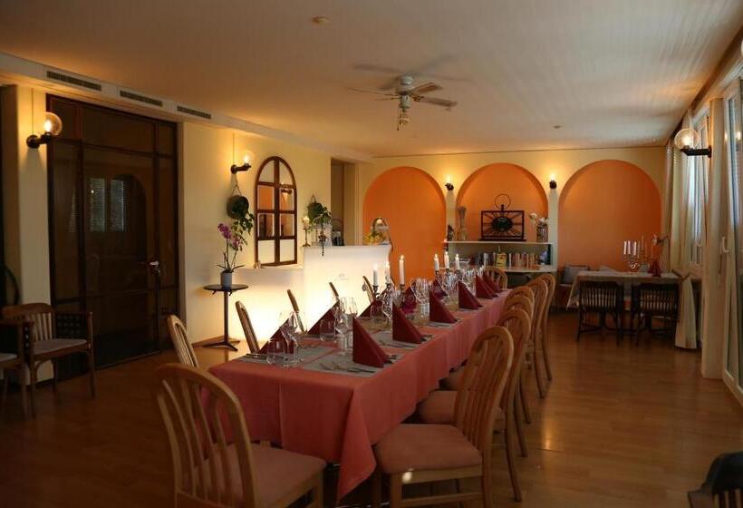 هاستل Al Pozz Boutique Resort