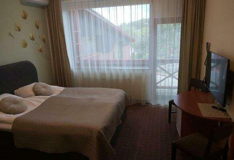 هاستل Green Smiltynė