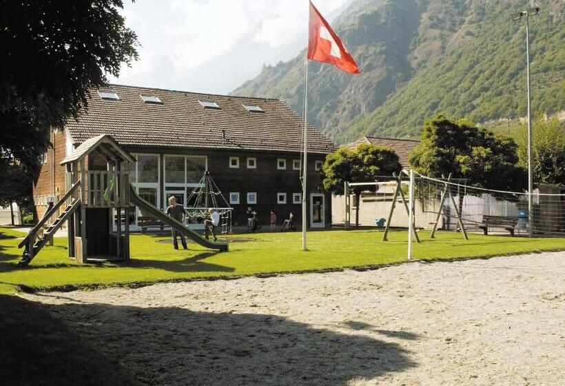 ユースホステル Relais De La Sarvaz