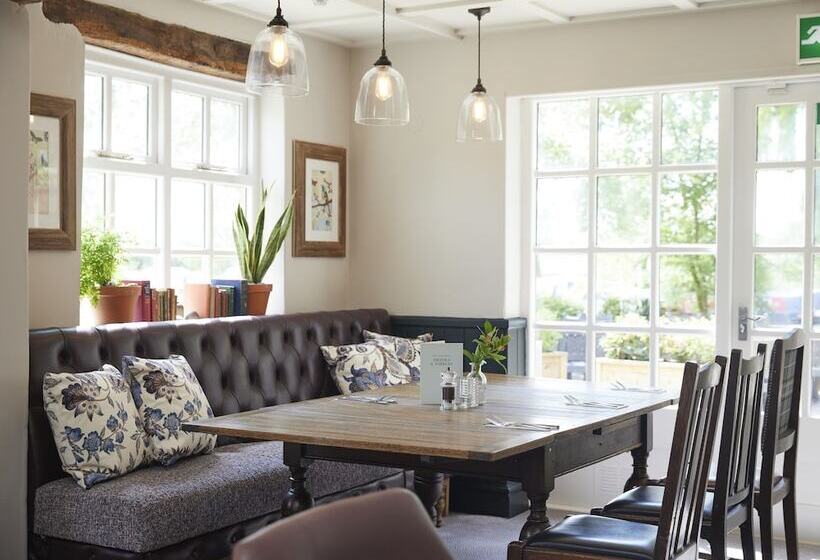 فندق صغير Rose Revived By Chef & Brewer Collection