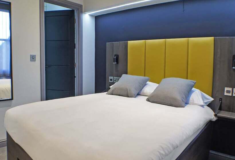 Общежитие Tamworth Arms