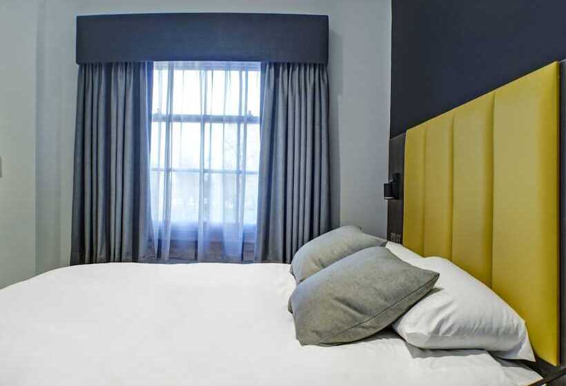 Общежитие Tamworth Arms