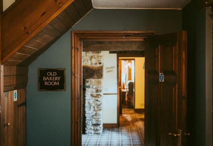 ユースホステル The Heathfield Inn