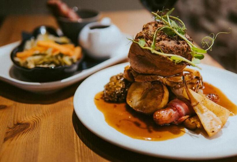 הוסטל The Heathfield Inn