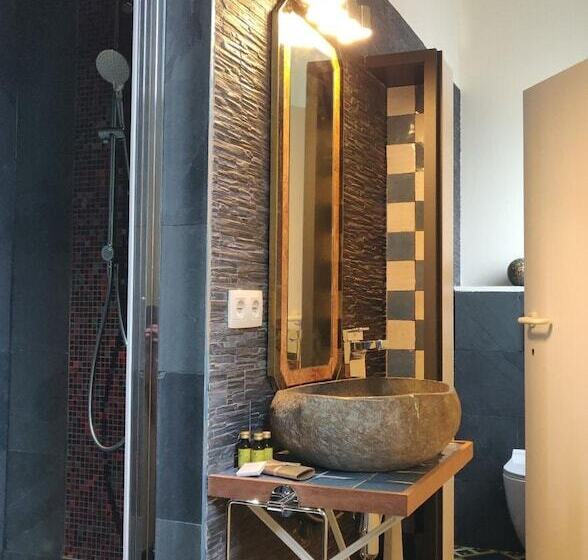 Aparthotel De Beek Anno 1410