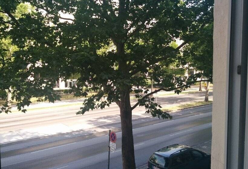 Apartments Maximillian