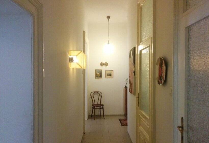 Apartments Maximillian