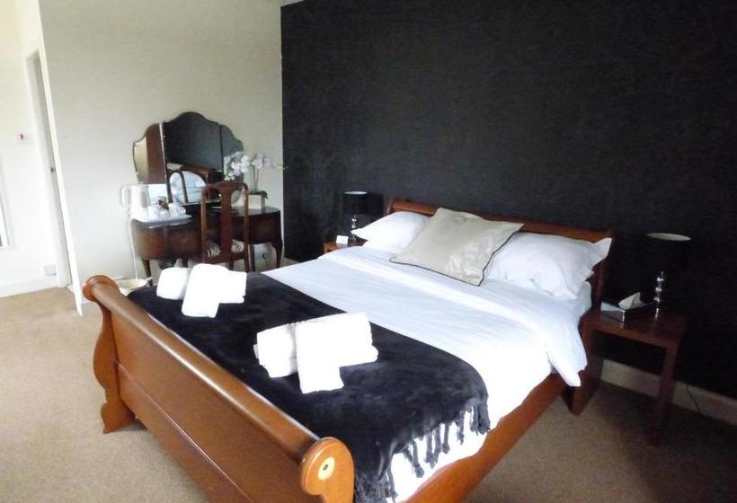 مبيت وإفطار Rooms At Ravenous Beastie