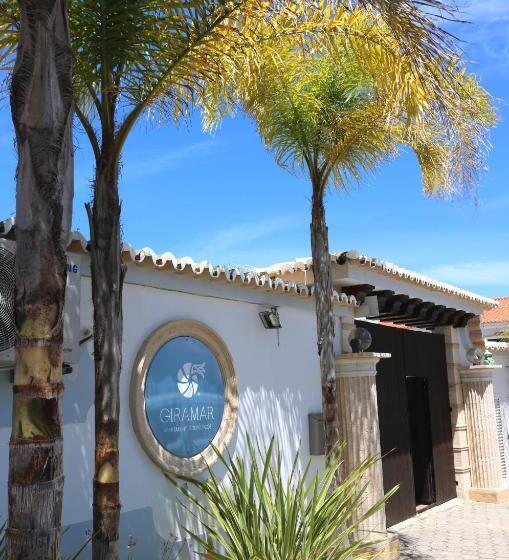 Giramar Apartamentos Turisticos