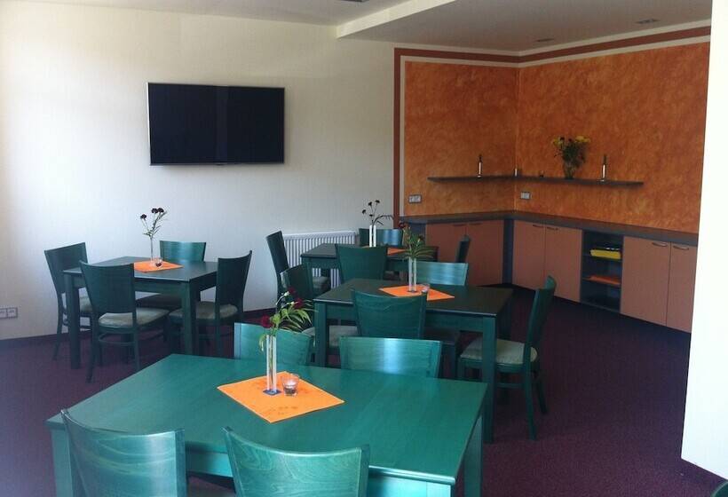 Отель An Der Porzellan Manufaktur Pension