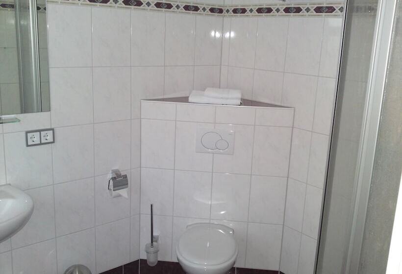 Отель An Der Porzellan Manufaktur Pension