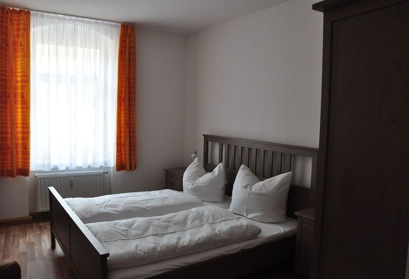 Отель An Der Porzellan Manufaktur Pension