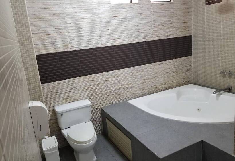 El Brujo Hotel Centro Histórico