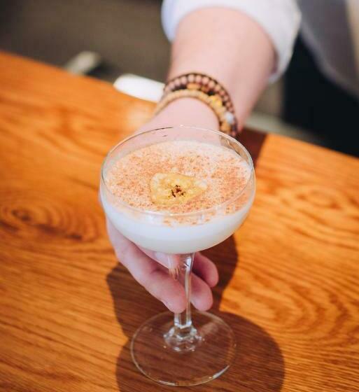 Отель Embankment