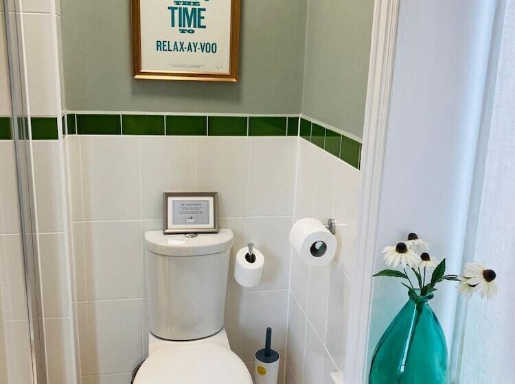 Отель Embankment