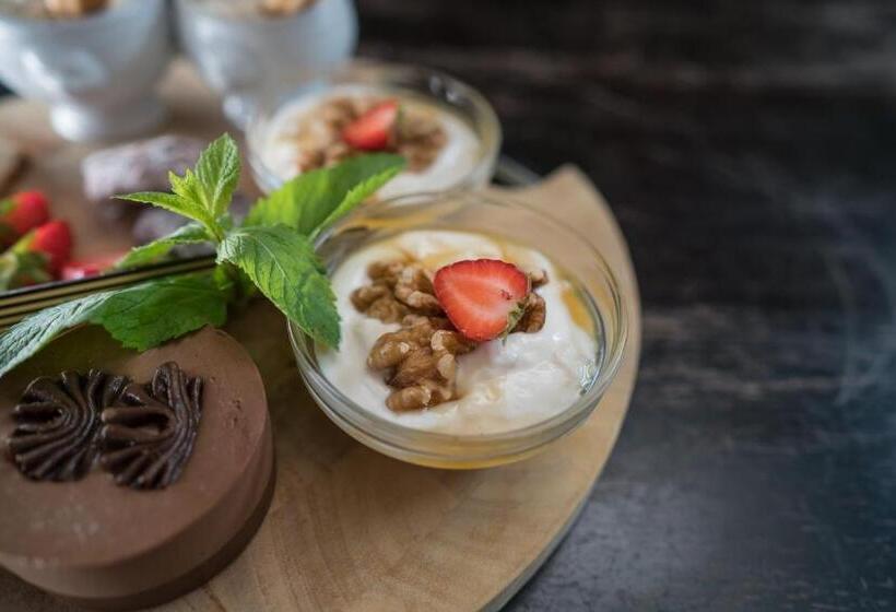 هتل Gasterij De Poort