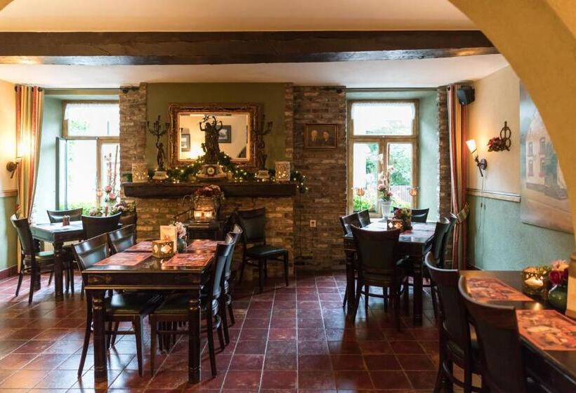 هتل Gasterij De Poort