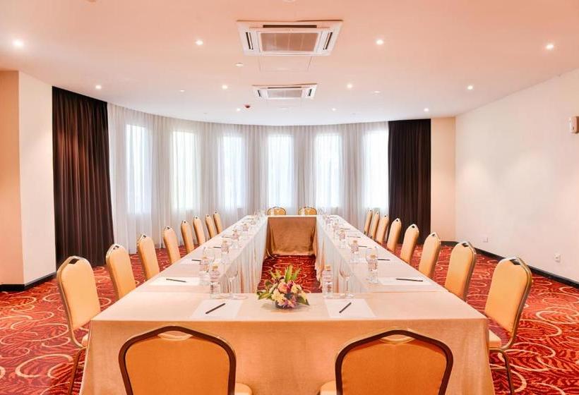 Отель Goldsands  Langkawi