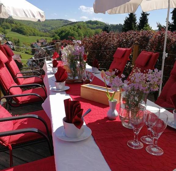 酒店 Landhaus Talblick  Boutique B&b Pension Gästehaus