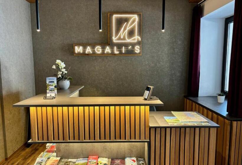 ペンション Magali S, Bed & Breakfast   Inclusive Summer Card