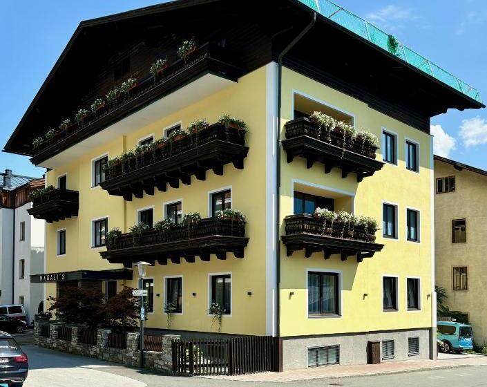 ペンション Magali S, Bed & Breakfast   Inclusive Summer Card